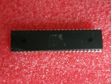 Vintage MOS 8361R3 Commodore C64 IC x 1pc picture