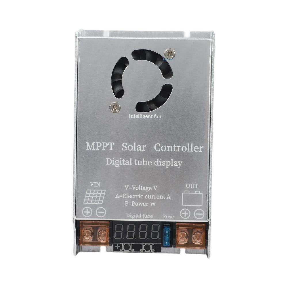 MPPT Technology Solar Charge Controller 450W for Eco Friendly Energy Use MPPT Technology Solar Charge Controller 450W for Eco Friendly Energy Use
