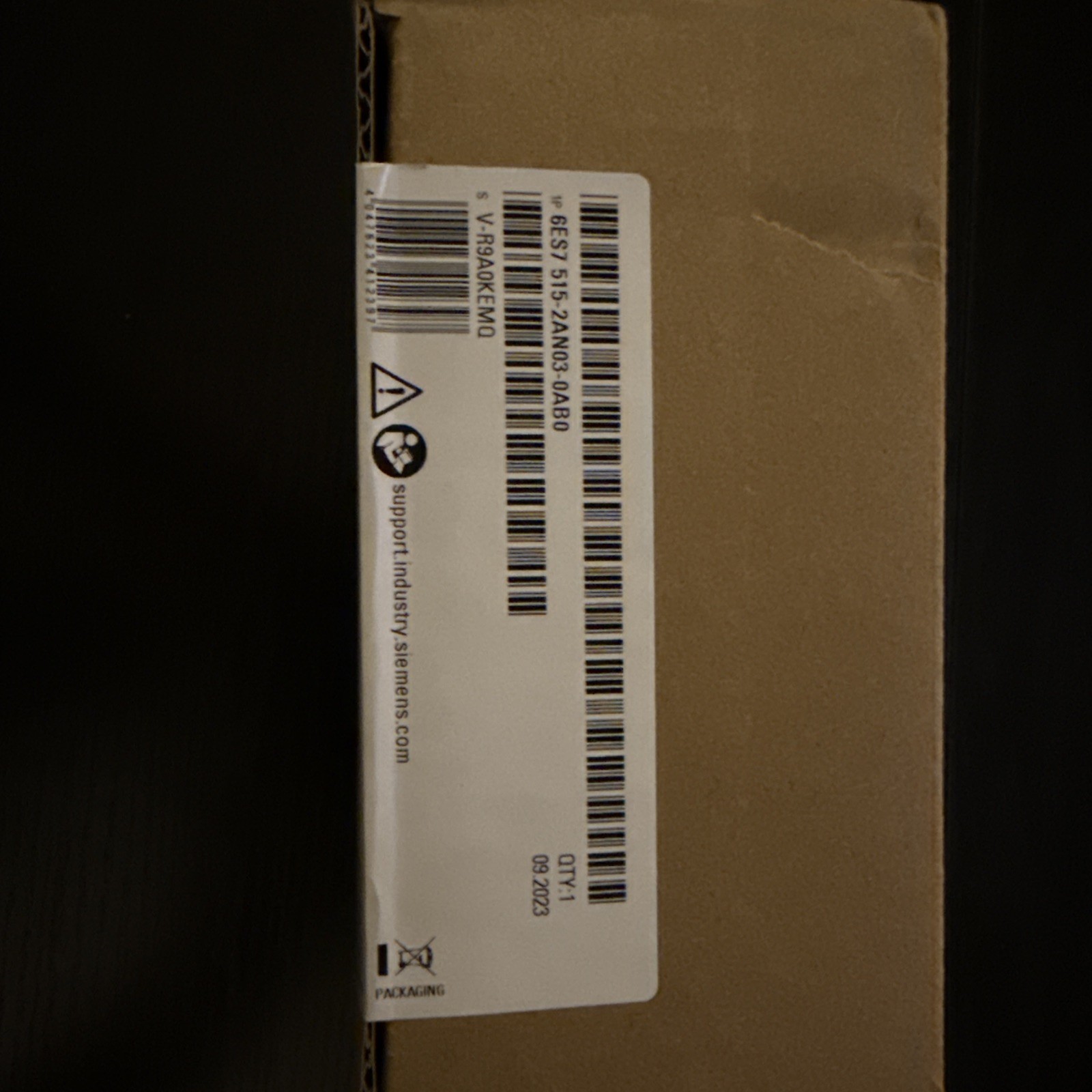 Siemens 6ES7515-2AN03-0AB0 CPU Factory Sealed
