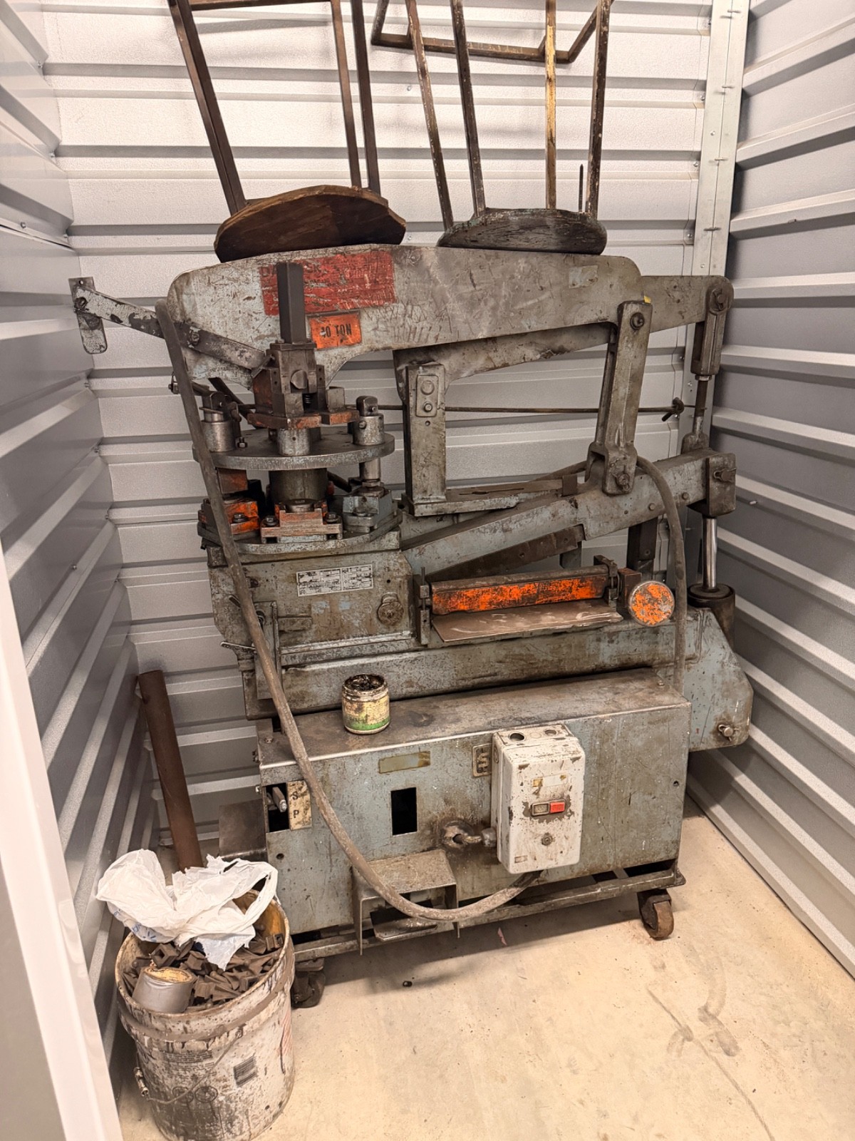 Used Scotchman hydraulic ironworker Used Scotchman hydraulic ironworker