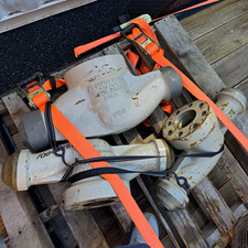 Flowserve Valtek GL2500 4 in Class 2500 Carbon Steel Manual Globe Valve picture