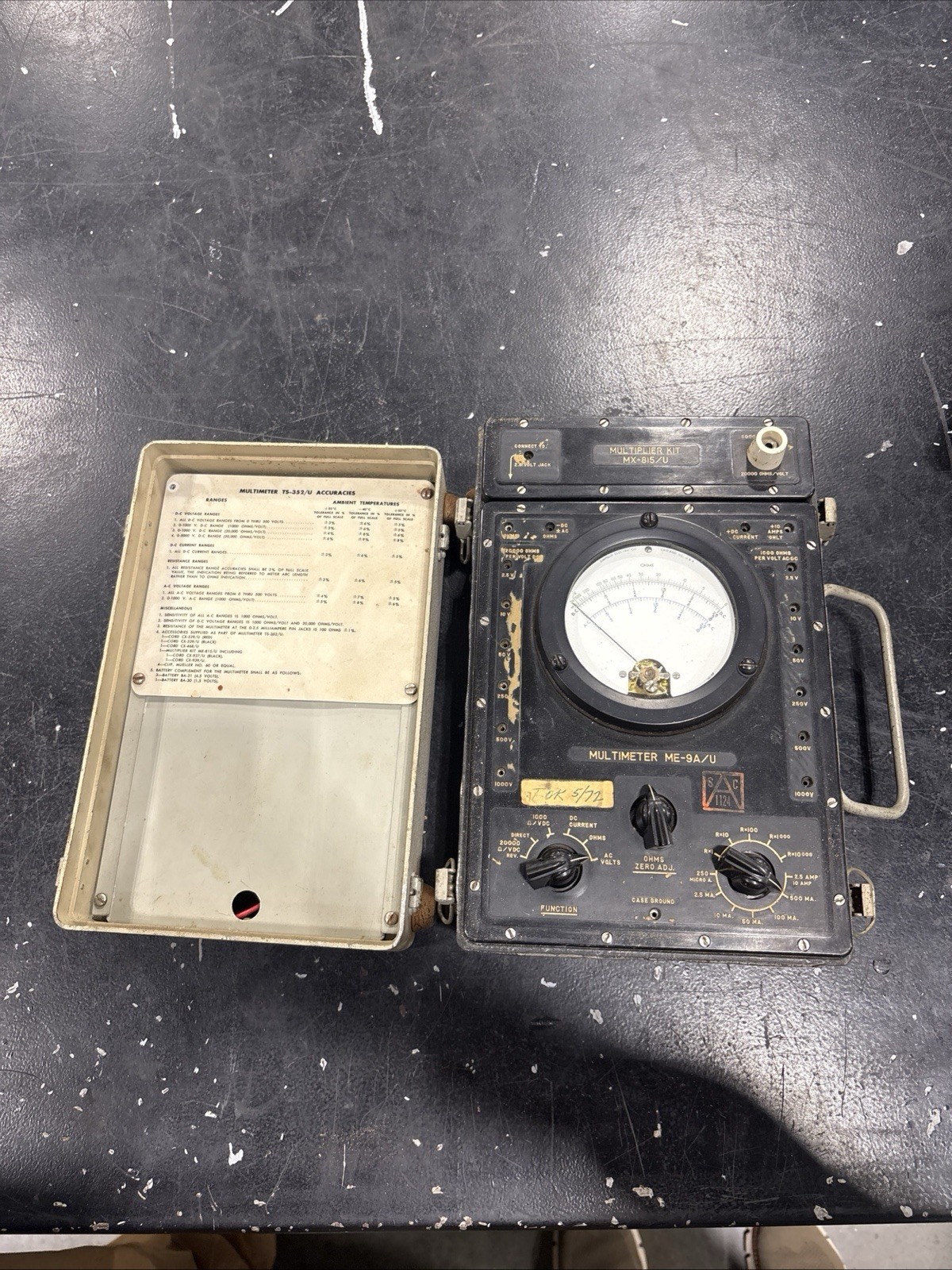 Vintage US Military TS-352 B/U Analog Multimeter Barnett Instrument Complete Kit Vintage US Military TS-352 B/U Analog Multimeter Barnett Instrument Complete Kit
