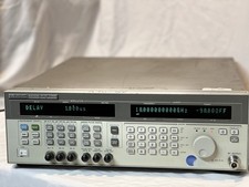 HP / Agilent 83731A  Synthesized Signal Generator picture