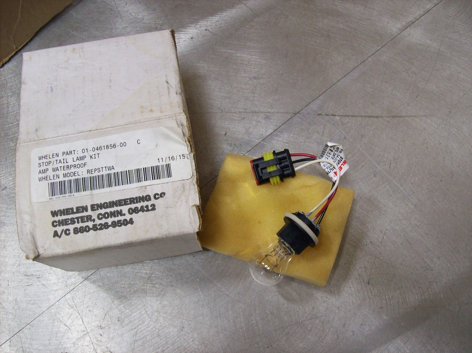 Whelen Genuine Lamp 01-0461856-00 Whelen Genuine Lamp 01-0461856-00