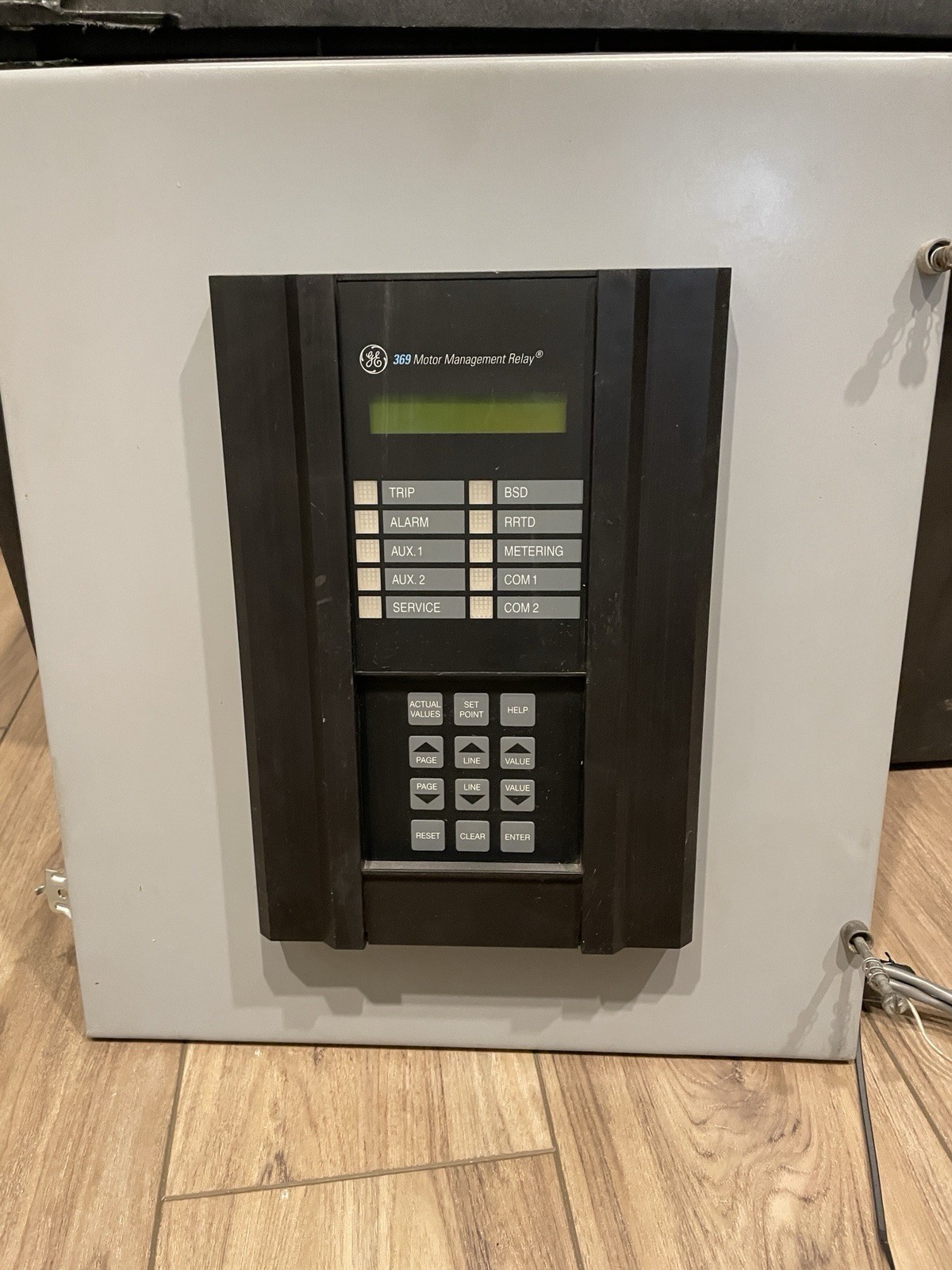 GE 369 MOTOR MANAGEMENT RELAY MODEL 369-HI-0-M-0-0 GE 369 MOTOR MANAGEMENT RELAY MODEL 369-HI-0-M-0-0