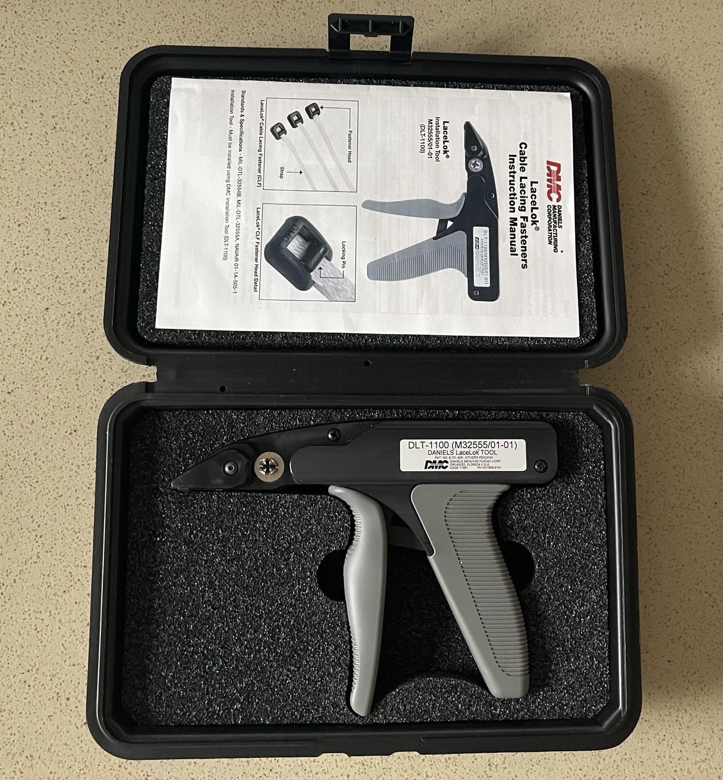 DMC Daniels DLT 1100 Daniel’s LaceLok Installation Tool NEW MINT CONDITION DMC Daniels DLT 1100 Daniel’s LaceLok Installation Tool NEW MINT CONDITION