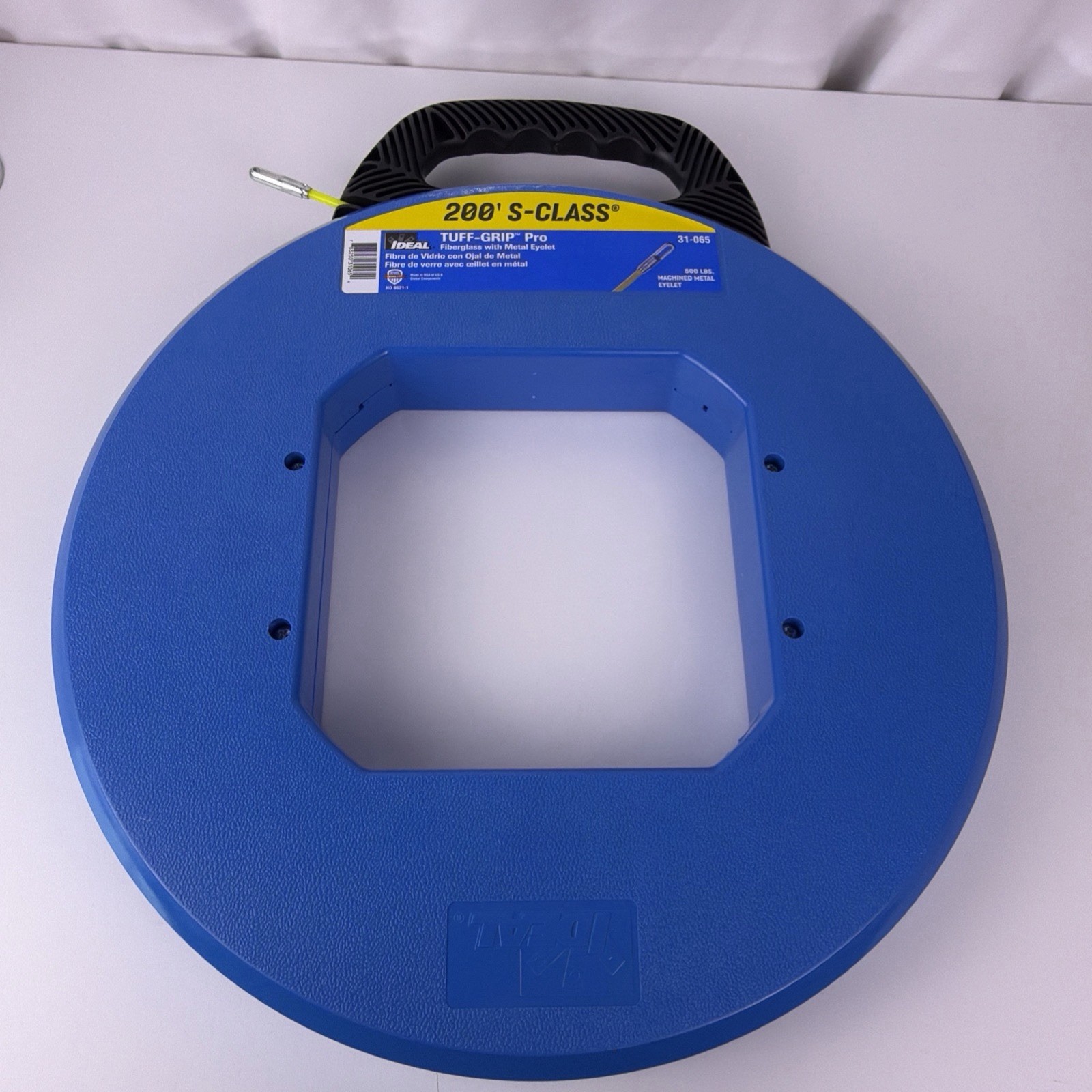 Ideal 31-065 Tuff-Grip 200' S-Class Fiberglass Fishtape with Eyelet Ideal 31-065 Tuff-Grip 200' S-Class Fiberglass Fishtape with Eyelet