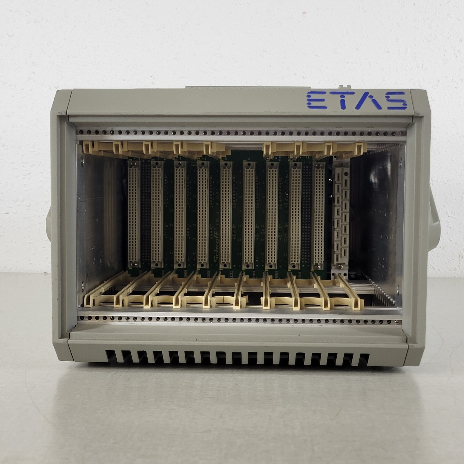 ETAS ES1000 VME64x Mainframe Chassis Backplane Rack Enclosure ETAS ES1000 VME64x Mainframe Chassis Backplane Rack Enclosure