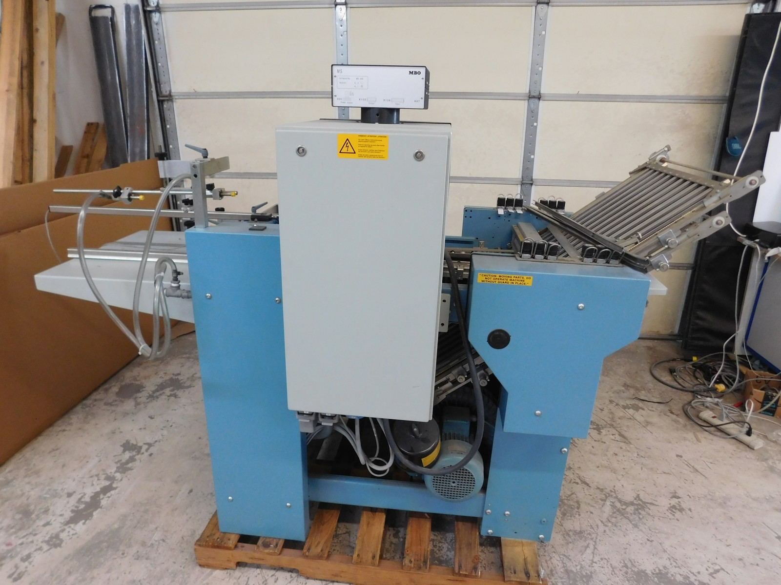 MBO Binder & Co B120-1-20 Feed Paper Folder (#4836) MBO Binder & Co B120-1-20 Feed Paper Folder (#4836)