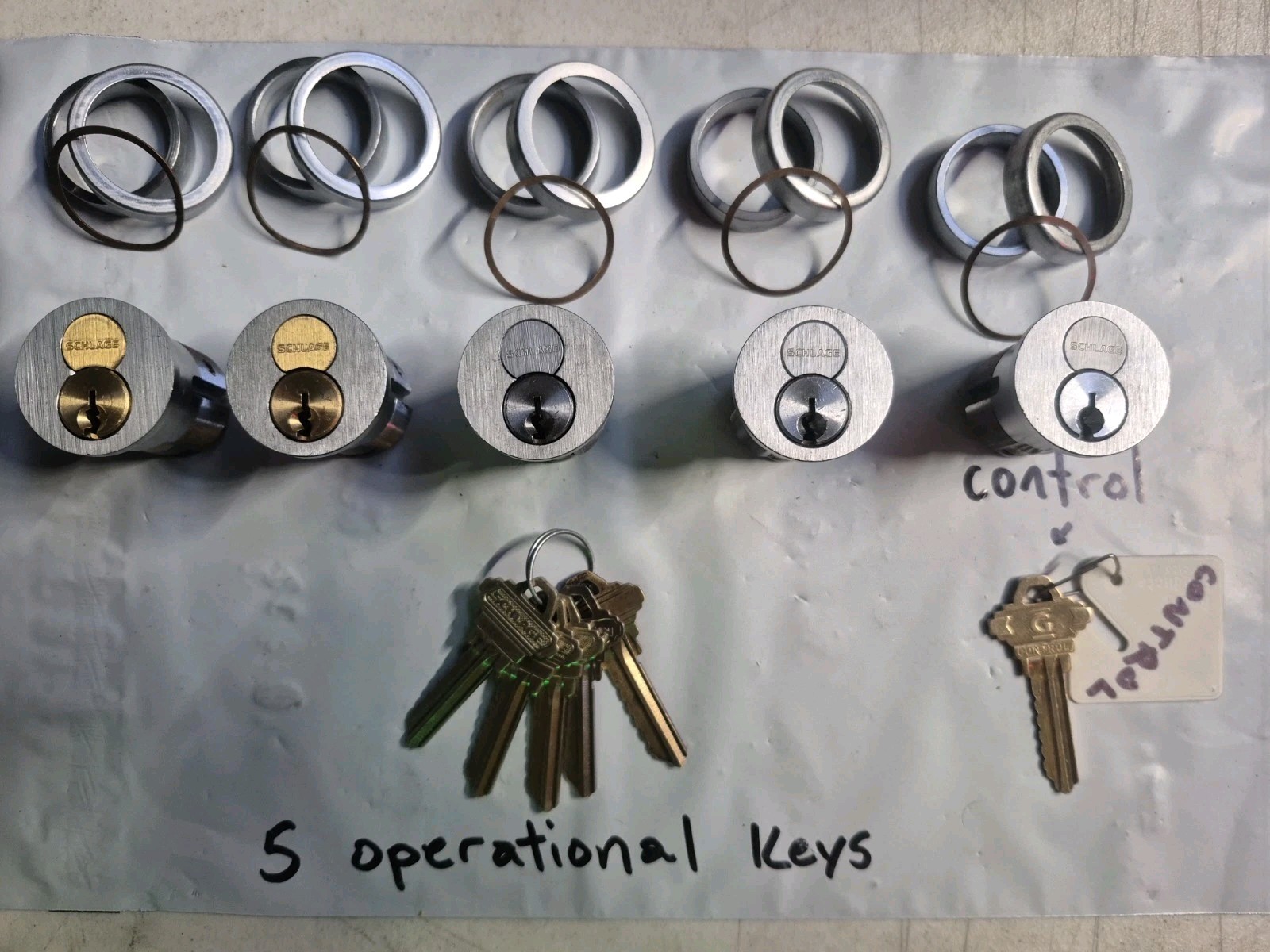 5x Schlage FSIC Mortise Housing W/ 6 Pin Cores W/Keys & CONTROL Key 1 Bit (LS30)
