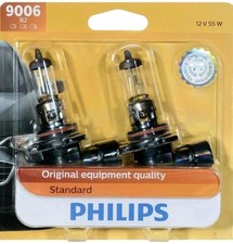 Philips 9006 Standard Halogen Replacement Headlight Bulb, 2 Pack 9006B2 (JS18) picture