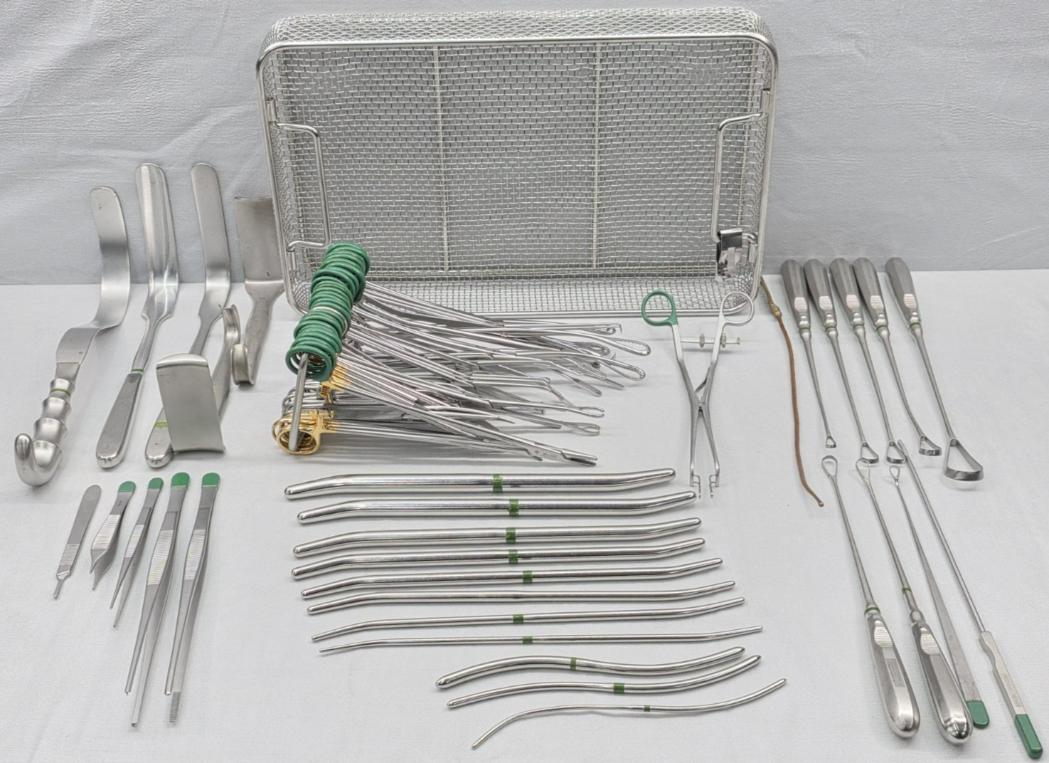 Aesculap 59 piece Basic General Surgical Instrument Set With Basket Aesculap 59 piece Basic General Surgical Instrument Set With Basket