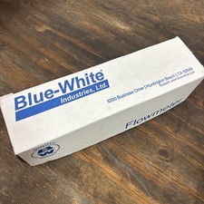 New Blue-White F-44500L-8 Flowmeter 5-5GPM 2