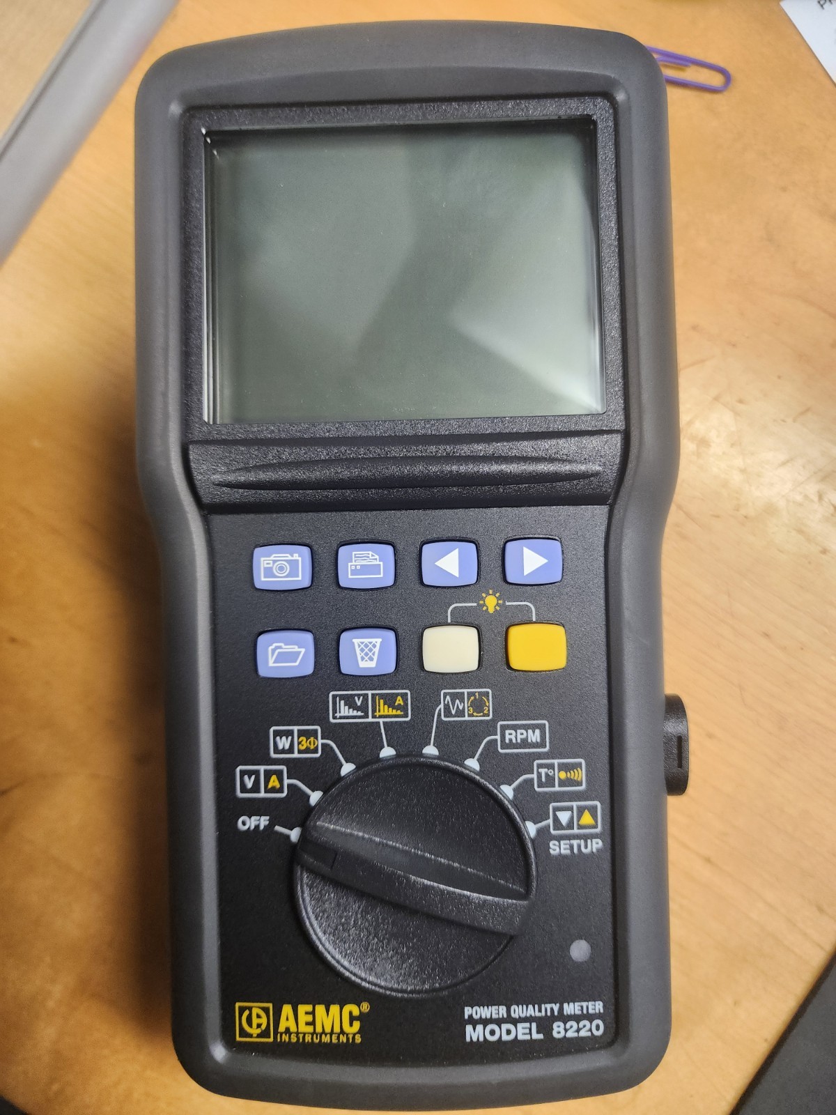 AEMC 8220 Power Quality Meter Single-Phase with Current Clamp and Test Lead
