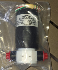 NEW Saint-Gobain DVX2-144NCA1 High Purity Furon DVX Solenoid Valve 115VAC 100PSI picture