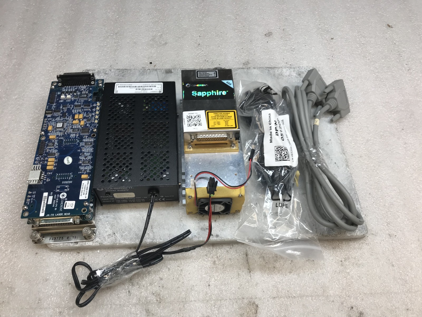 Coherent Sapphire 488-200 1137970 4.5k Hrs 2015 mfg w/ Controller & Power Supply Coherent Sapphire 488-200 1137970 4.5k Hrs 2015 mfg w/ Controller & Power Supply