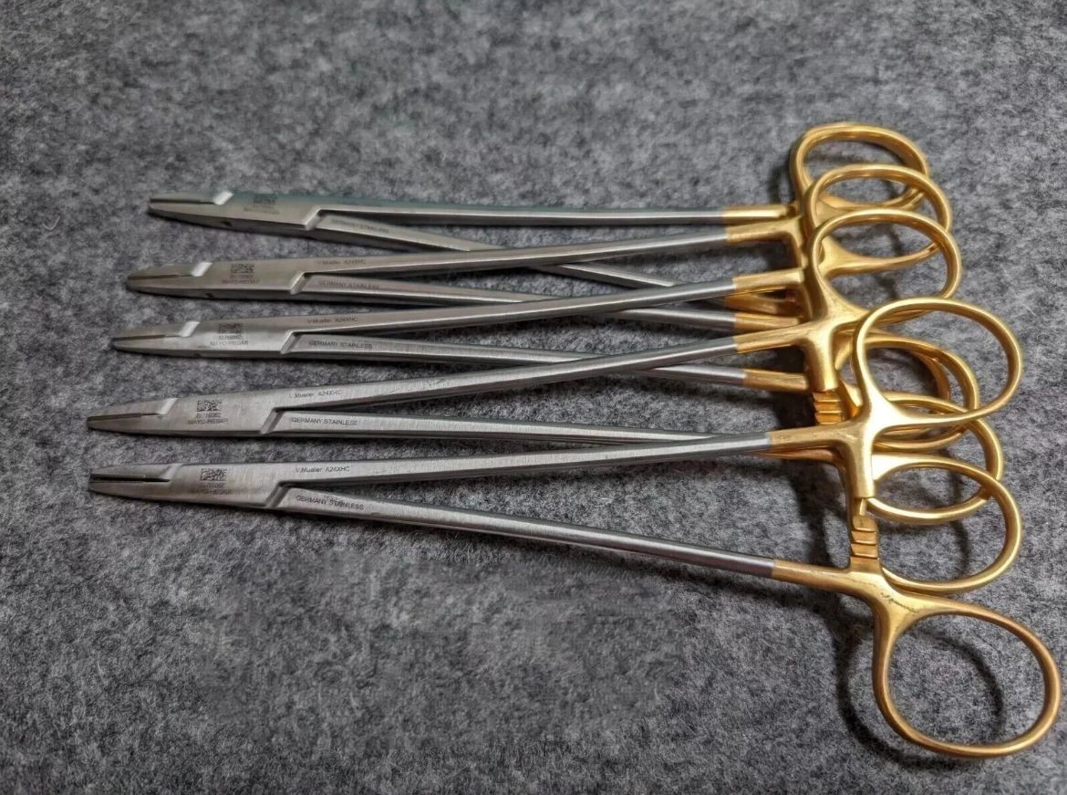 Lot Of 5 V. Mueller SU16062 Mayo-Hegar TC Vital Needle Holders 8\ Lot Of 5 V. Mueller SU16062 Mayo-Hegar TC Vital Needle Holders 8\
