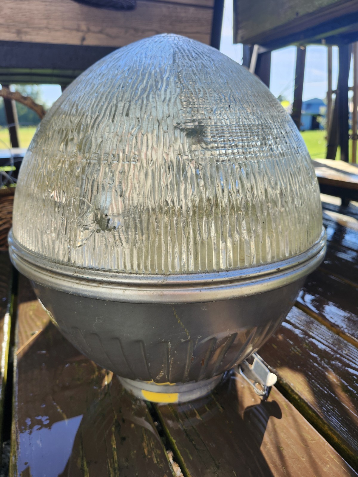 VTG 1950's Industrial Incandescent Street Light Gumball Globe Helophane Acorn
