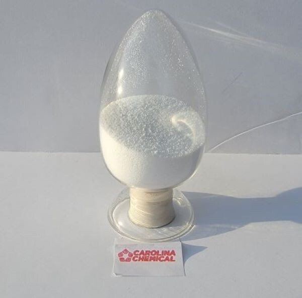 Paraformaldehyde solid prills 91-93% 500 Grams Paraformaldehyde solid prills 91-93% 500 Grams