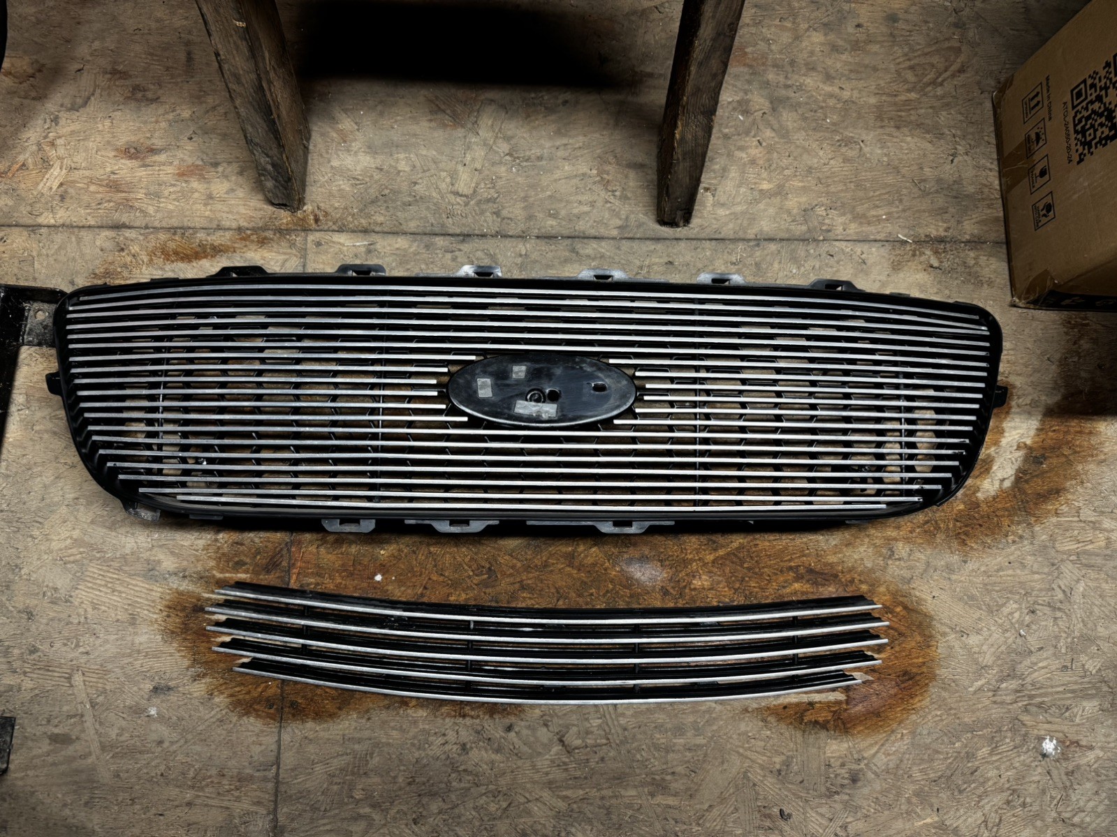 Chrome Grill fits 99-03 Ford F-150 Expedition Polished Front Billet Grille Chrome Grill fits 99-03 Ford F-150 Expedition Polished Front Billet Grille