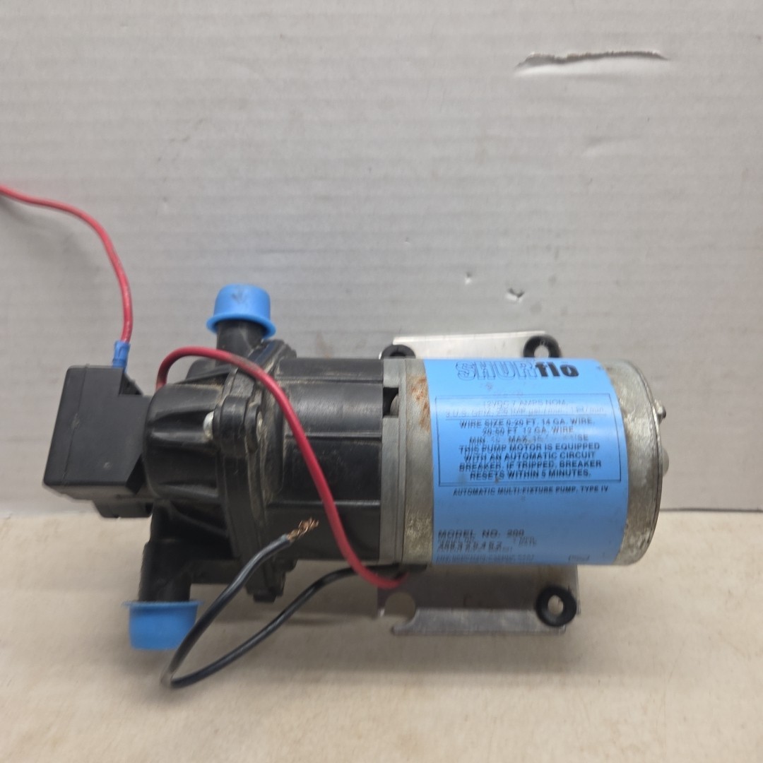 SHURflo Model 200 12VDC 7 AMPS Nom SHURflo Model 200 12VDC 7 AMPS Nom