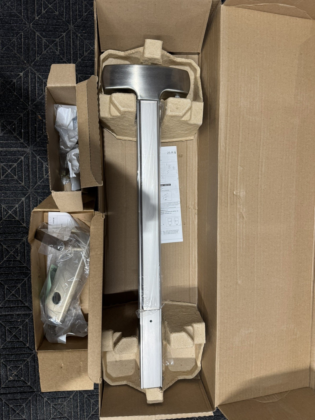 New Flacon F-25-R-L-US15-3’ Panic Device