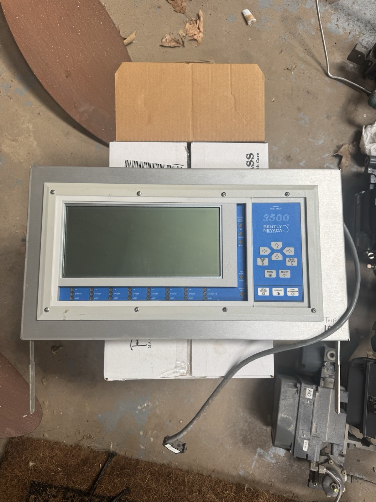 Bently Nevada 3500/93 System Display Panel Monitor HMI 139497-01 Rev A 3500 Bently Nevada 3500/93 System Display Panel Monitor HMI 139497-01 Rev A 3500