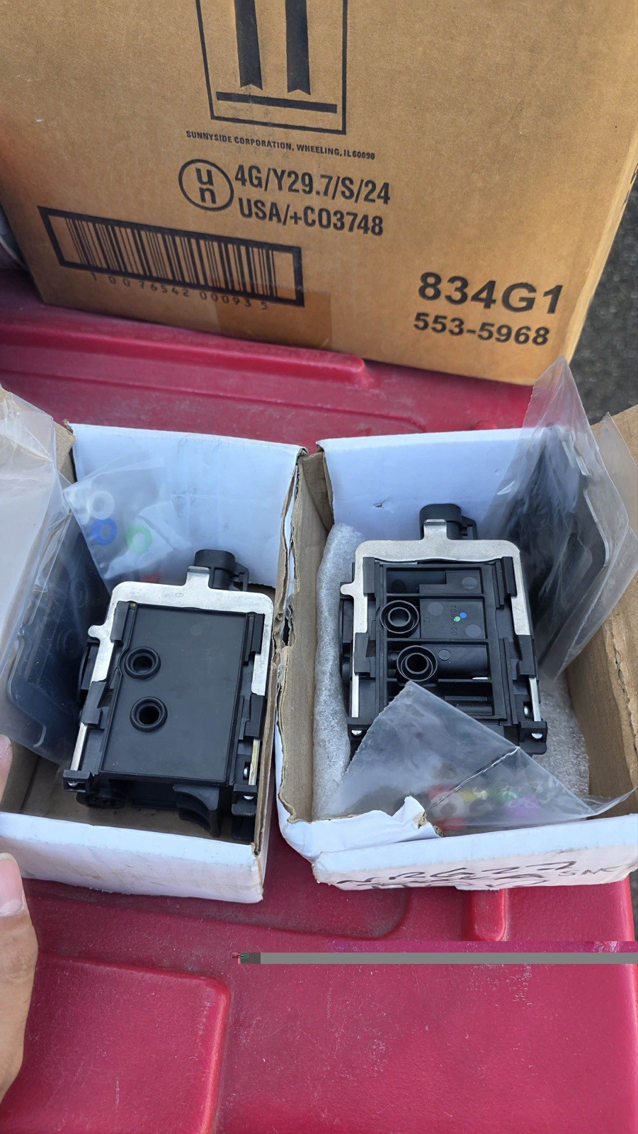 Freightliner Solenoid Valve Switch Pressure Assy A12-18208-1 / NRG27-SNC-110R Freightliner Solenoid Valve Switch Pressure Assy A12-18208-1 / NRG27-SNC-110R