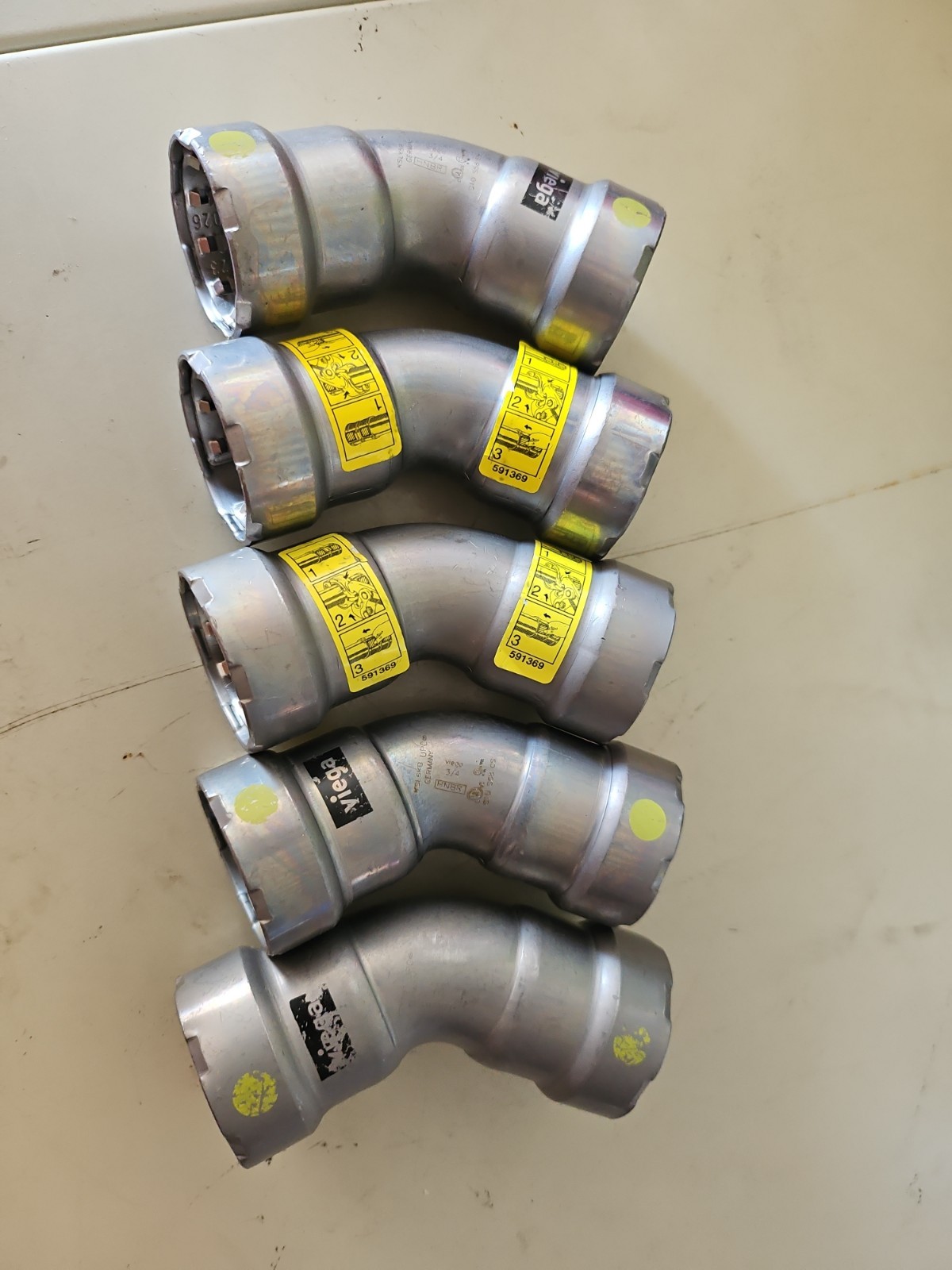 Viega 25236 MegaPressG 45 elbow, 3/4\ Viega 25236 MegaPressG 45 elbow, 3/4\
