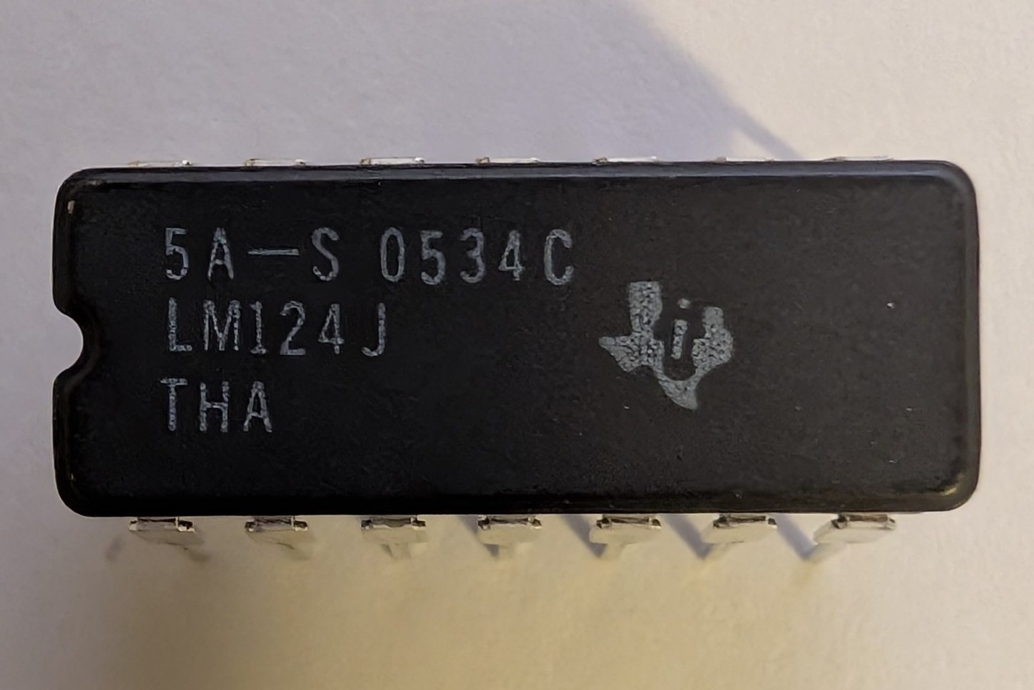 Lot of 19 Texas Instruments LM124J Quad Op-Amp 14-Pin Ceramic DIP Military NOS