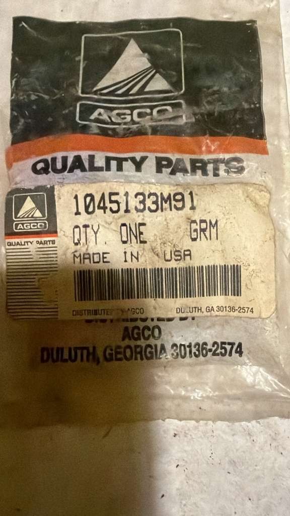 OEM AGCO 1045133M91 Bracket Clip Retainer Genuine USA NOS Massey Ferguson