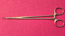 Aesculap Surgical 23cm Dissecting and Ligature Forceps Curved picture