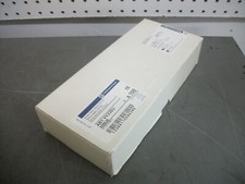 TELEMECANIQUE BOX OF 100 2.5mm2 SCREW CLAMP TERMINAL BLOCKS AB1VV235U NIB picture