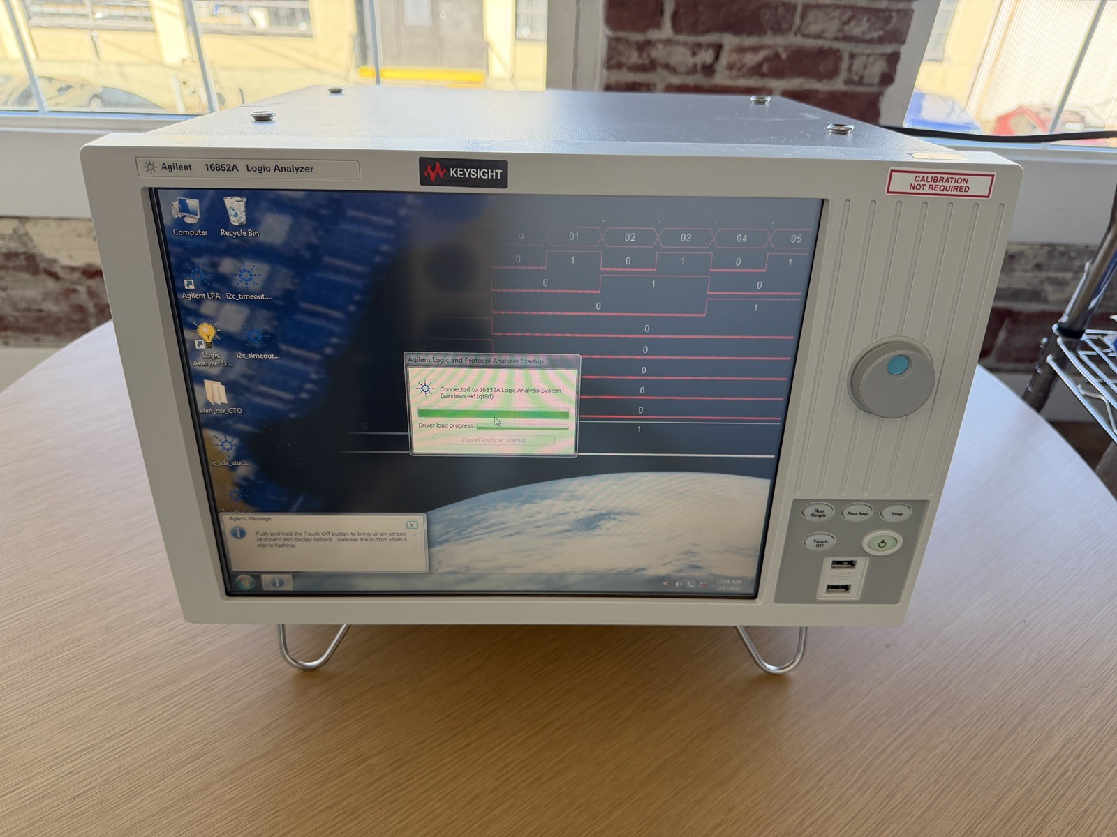 Agilent Keysight 16852A 68-Channel Logic Analyzer 16M Memory Agilent Keysight 16852A 68-Channel Logic Analyzer 16M Memory
