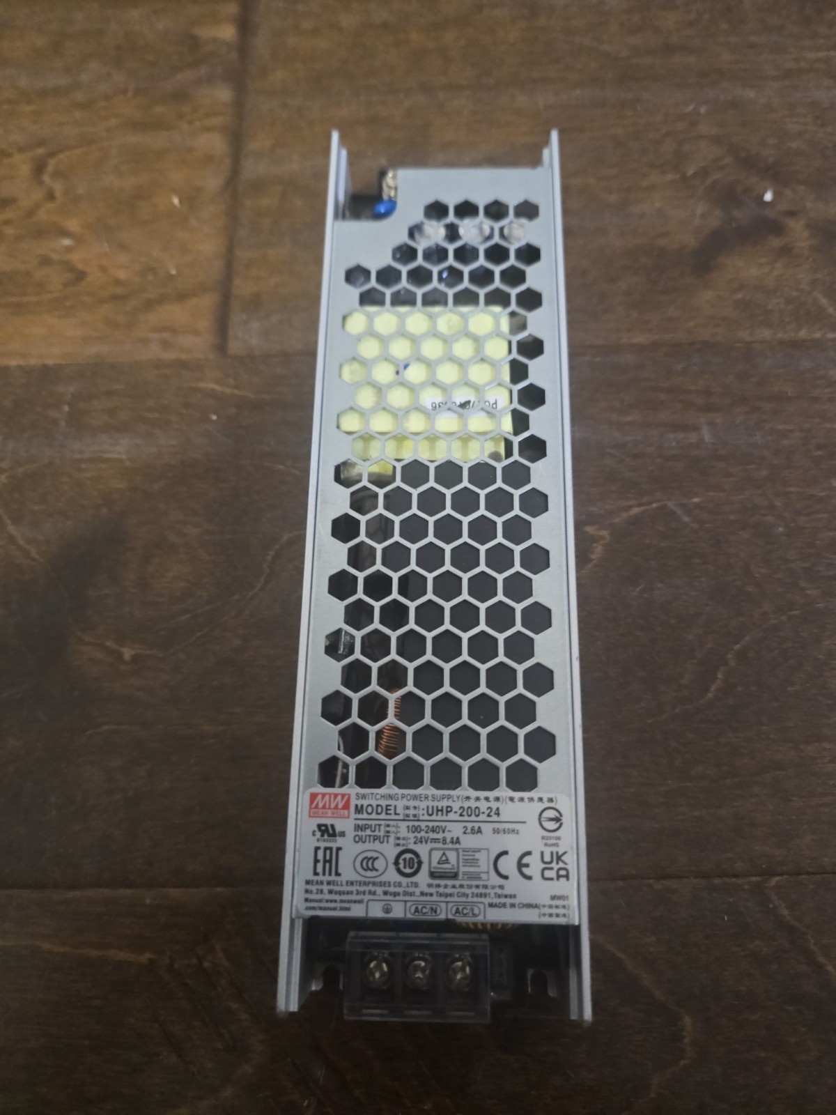 Mean Well UHP-200-24 Power Supply 201.6W 24V - Open Box Mean Well UHP-200-24 Power Supply 201.6W 24V - Open Box
