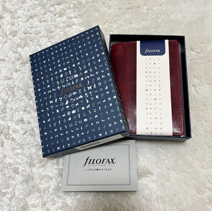 FILOFAX Lockwood BURGUNDY Pocket Slim Planners Organizers With Accessories Boxed FILOFAX Lockwood BURGUNDY Pocket Slim Planners Organizers With Accessories Boxed