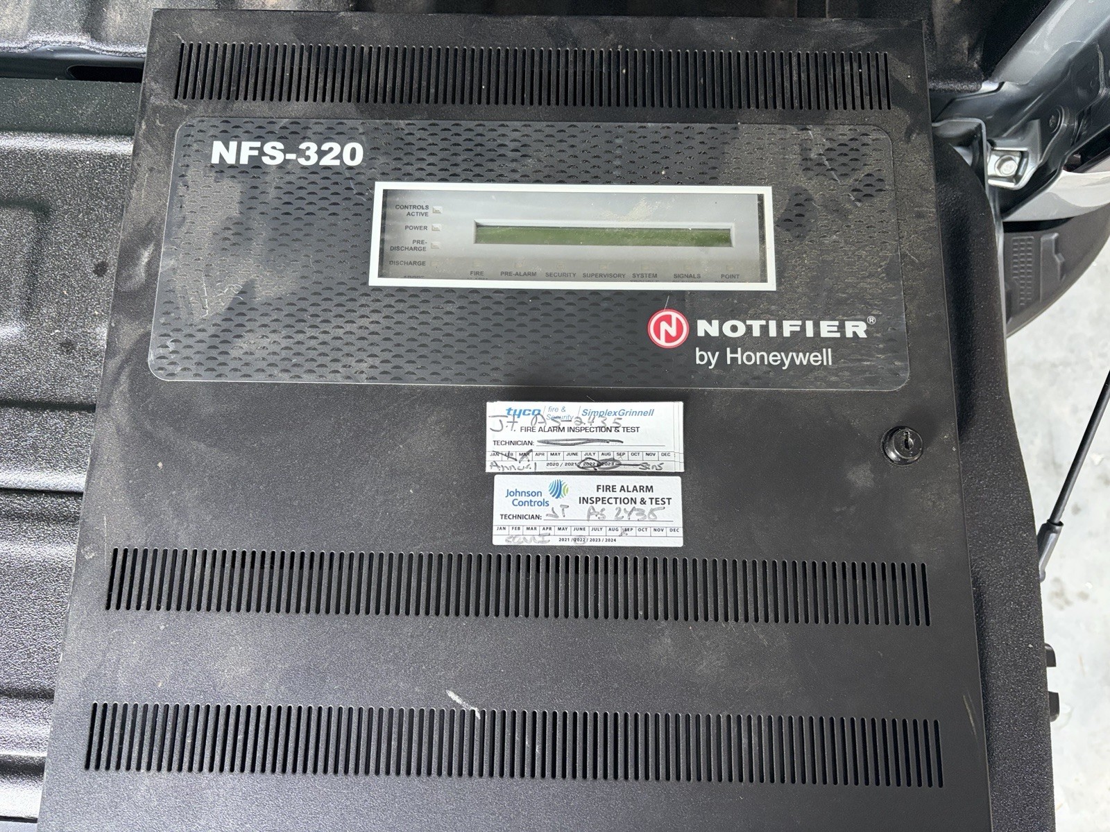 Honeywell NFS 320 Fire alarm notifier panel - complete -with Manual, No Key Honeywell NFS 320 Fire alarm notifier panel - complete -with Manual, No Key