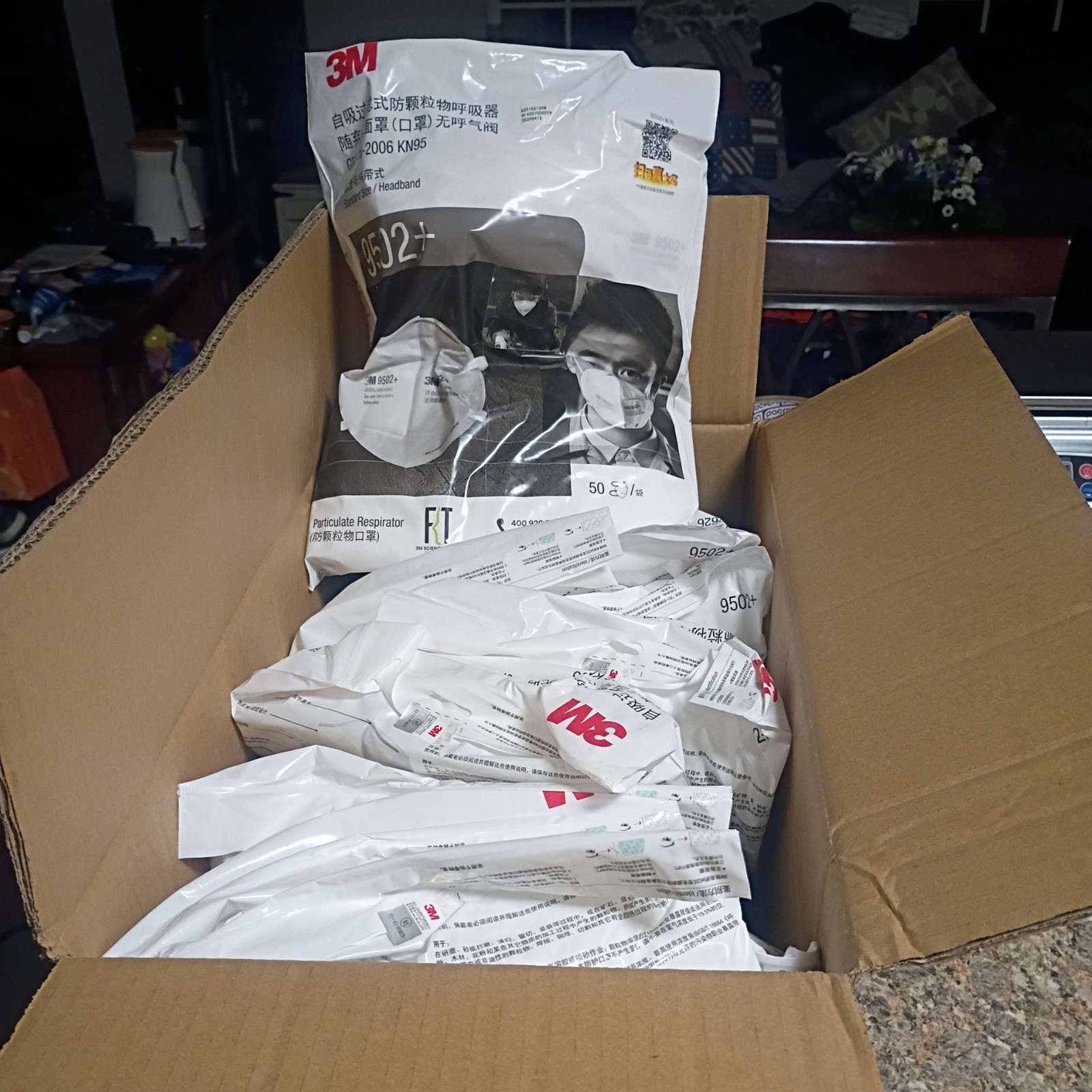 Full Case Of 10 Pack - 3M KN95 Masks - 9502+ Particulate Respirator - EXP 4/2025 Full Case Of 10 Pack - 3M KN95 Masks - 9502+ Particulate Respirator - EXP 4/2025