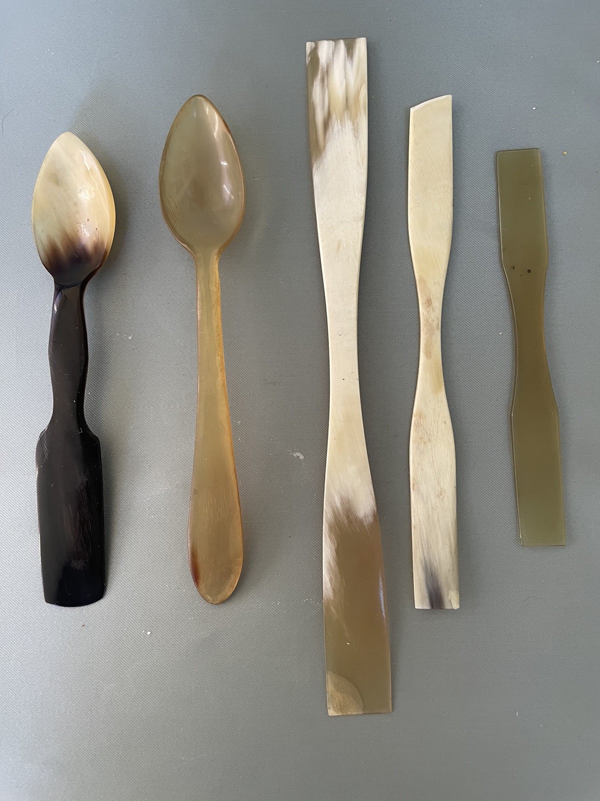 Unique & Rare Vintage Horn Spatchula & Spoons Laboratory/Apothacary Unique & Rare Vintage Horn Spatchula & Spoons Laboratory/Apothacary