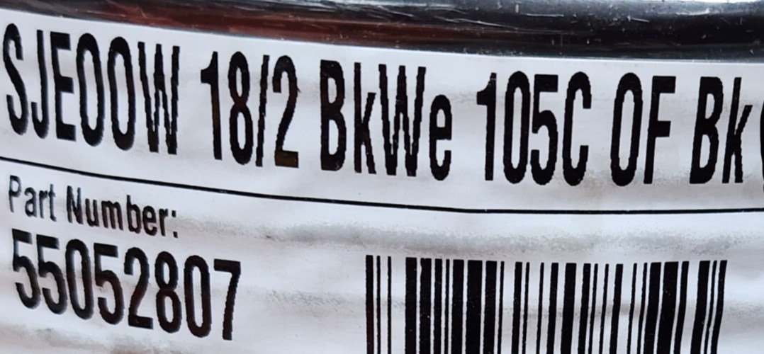 Southwire 18/2C Seoprene SJEOOW 300V 105C Portable Power Cable Cord Black /25ft Southwire 18/2C Seoprene SJEOOW 300V 105C Portable Power Cable Cord Black /25ft