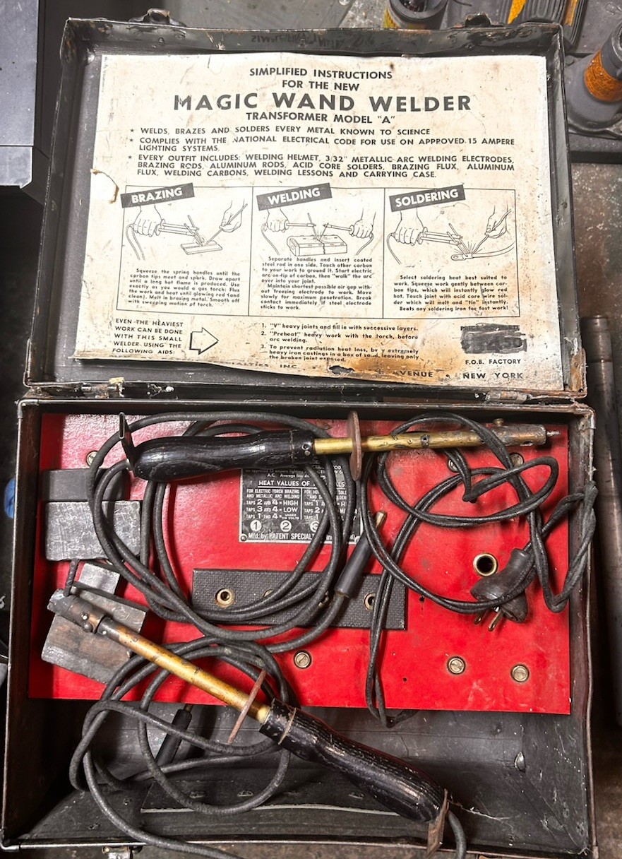 Vintage 1940’s 50’s “The Magic Wand Welder” Model A - 120v AC Vintage 1940’s 50’s “The Magic Wand Welder” Model A - 120v AC