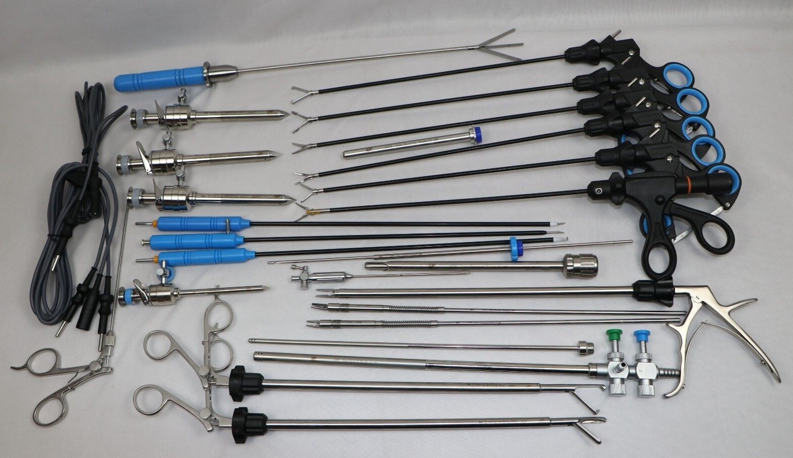25pc-Laparoscopic Instrument Set 5mmx330mm Best Quality Reusable Instruments 25pc-Laparoscopic Instrument Set 5mmx330mm Best Quality Reusable Instruments