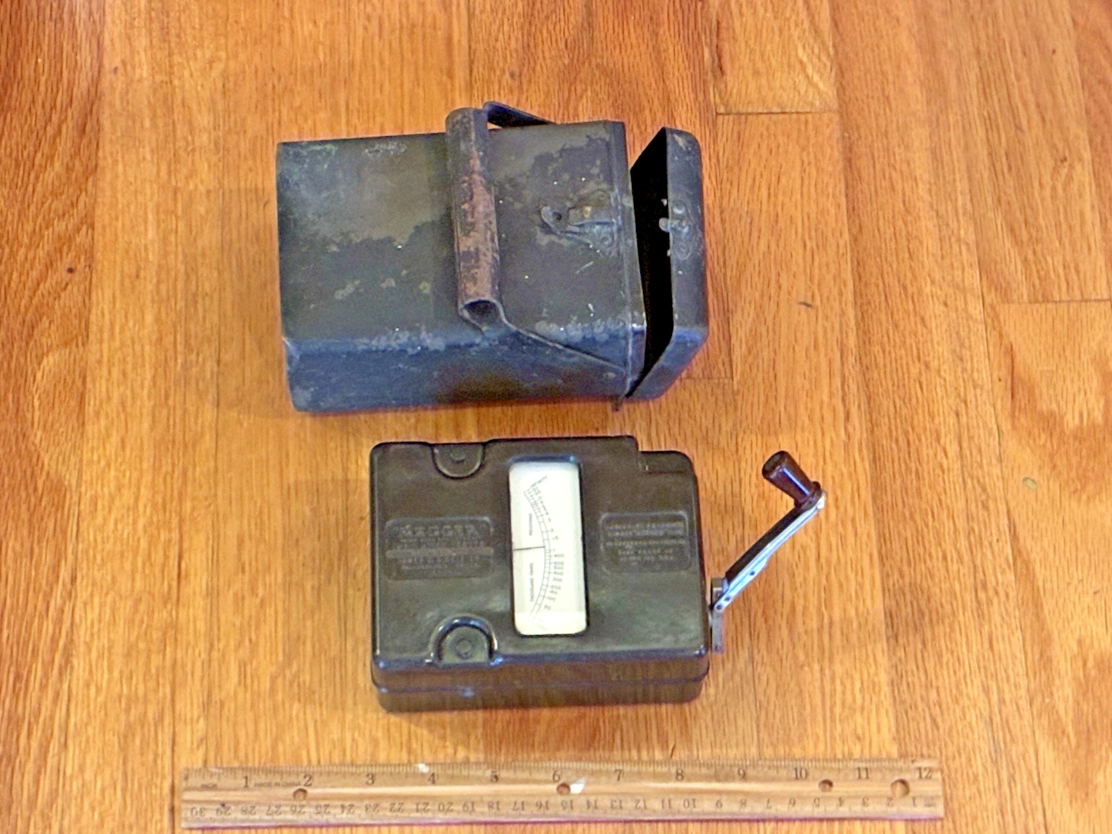 Vintage BAKELITE Megger Insulation Tester w Hand Crank & Case - James Biddle Co