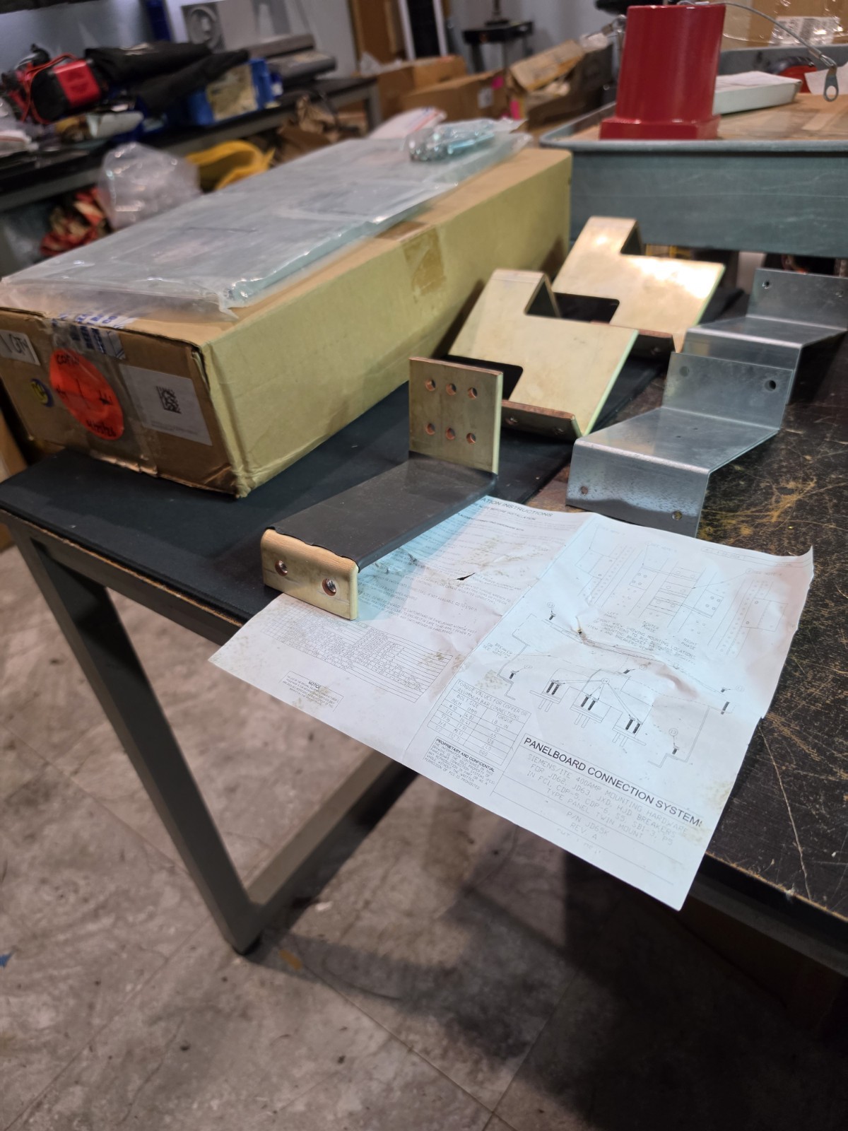 SIEMENS JD65K TWIN BREAKER BUS MOUNTING HARDWARE HJD JXD JD FRAMES 400A NEW $699 SIEMENS JD65K TWIN BREAKER BUS MOUNTING HARDWARE HJD JXD JD FRAMES 400A NEW $699