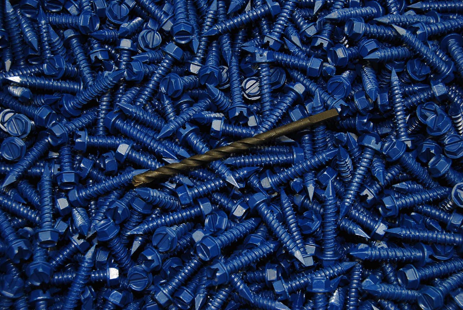(250) Hex Washer Head 1/4 x 1-1/4 Concrete Masonry Screws Tapcon Anchor & Bit