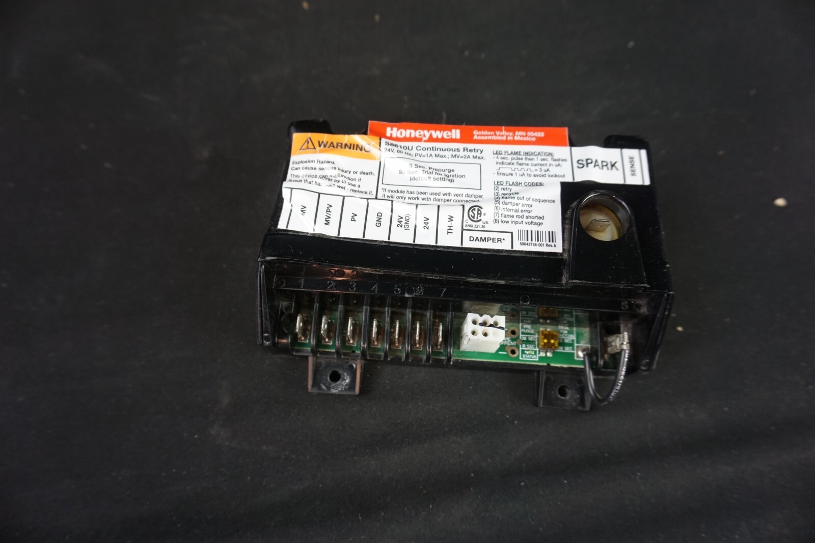 Honeywell S8610U Universal Intermittent Pilot Ignition Control Module S8610U3009