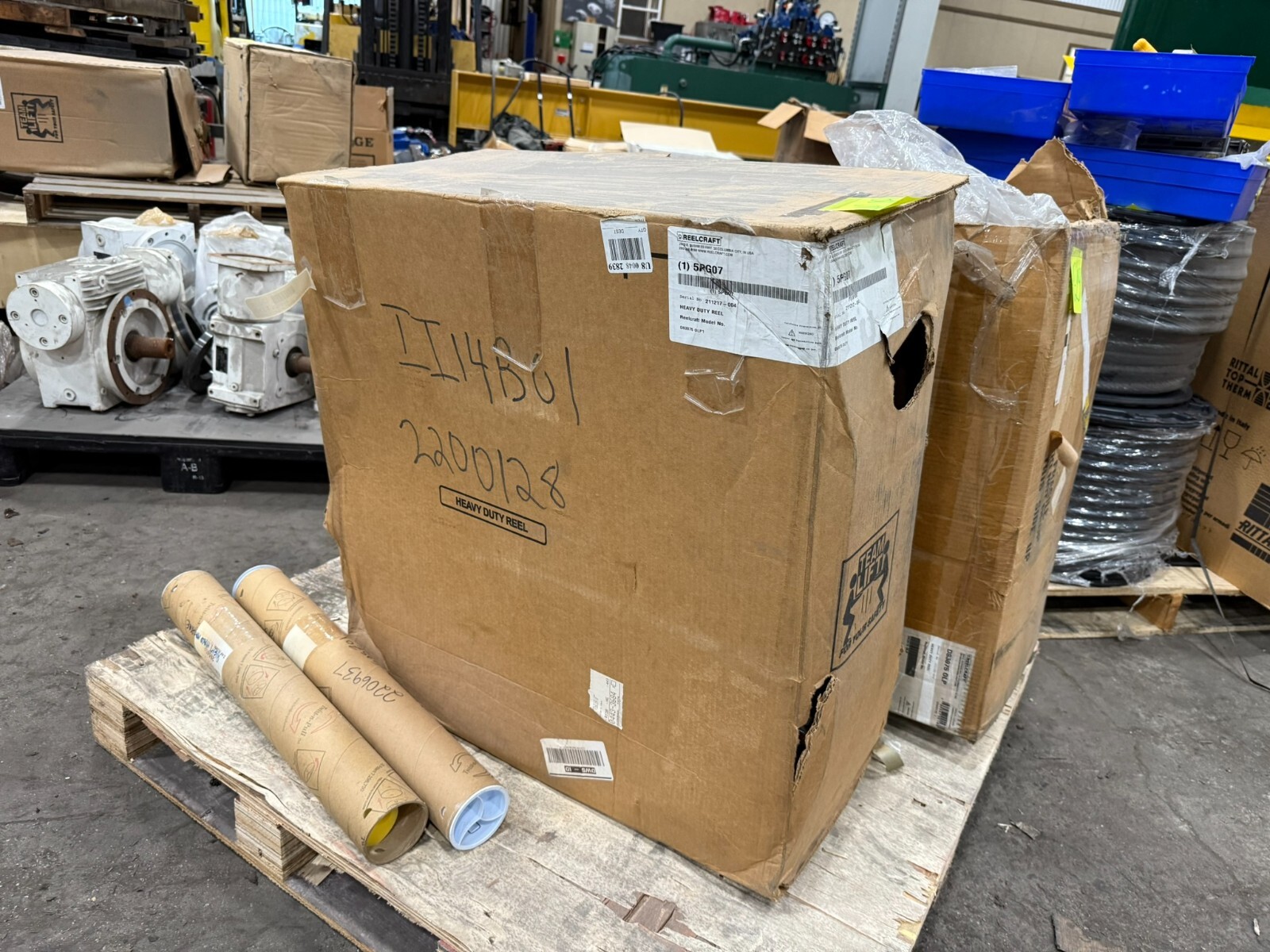 Reelcraft Spring Return Hose Reel: 75 ft 5PG07 NEW IN BOX STOCK HP-28 Reelcraft Spring Return Hose Reel: 75 ft 5PG07 NEW IN BOX STOCK HP-28