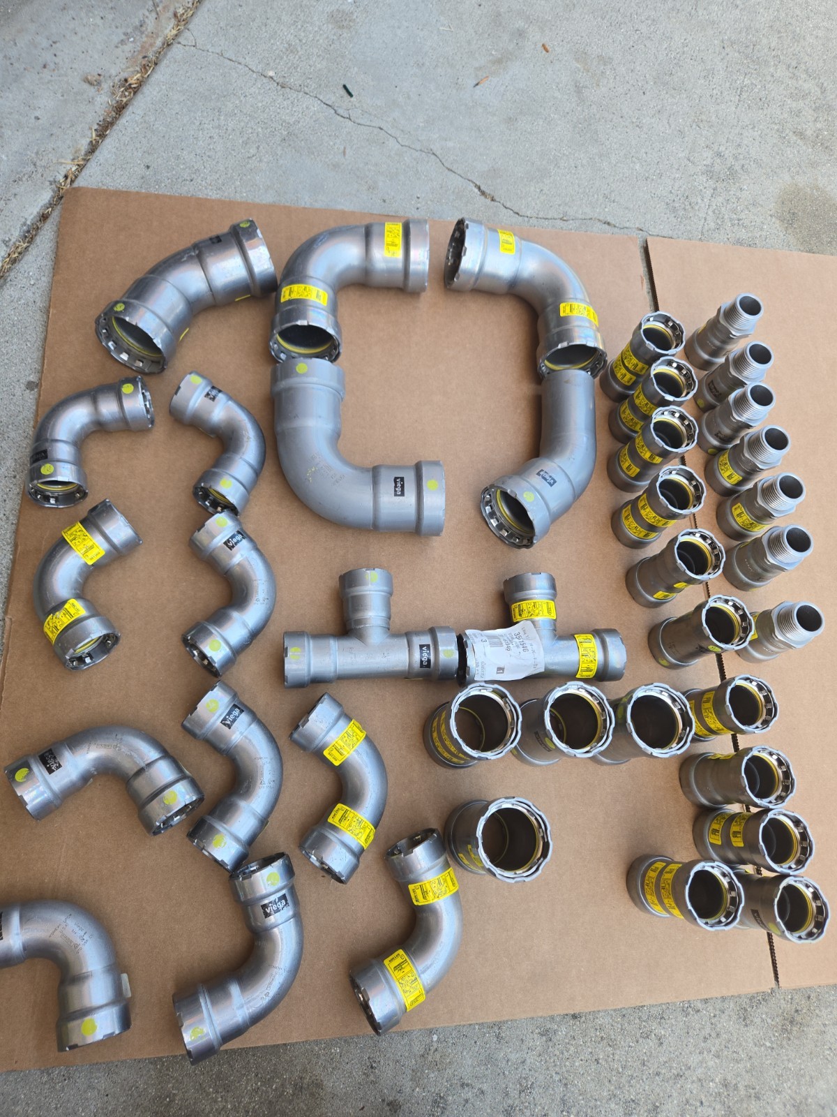Viega MegaPress Fittings Lot Of 39 Viega MegaPress Fittings Lot Of 39
