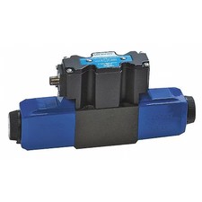 Vickers 02-145162 Hydraulic Valve, Four-Way, 24V Dc picture