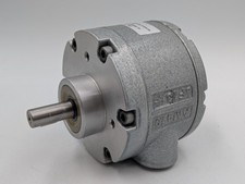 NEW - Gast Mfg. Rotary Vane Air Motor - 1.7hp, Lubricated, Face Mounting 78cfm picture
